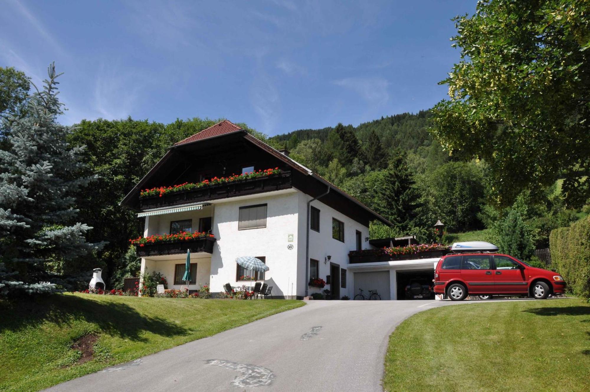 Haus Osterrieder Lägenhet Sankt Michael im Lungau Exteriör bild