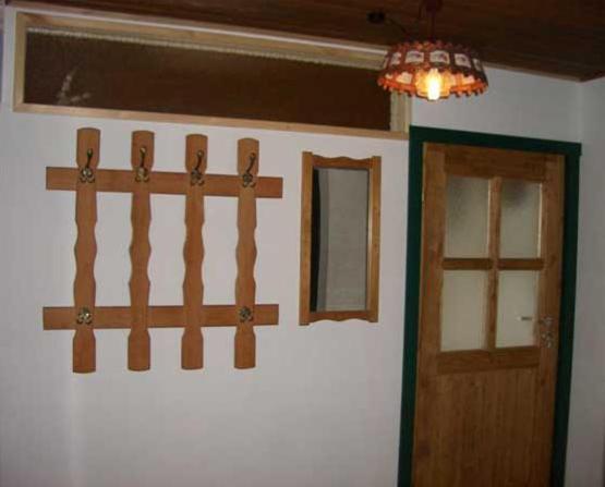 Haus Osterrieder Lägenhet Sankt Michael im Lungau Rum bild